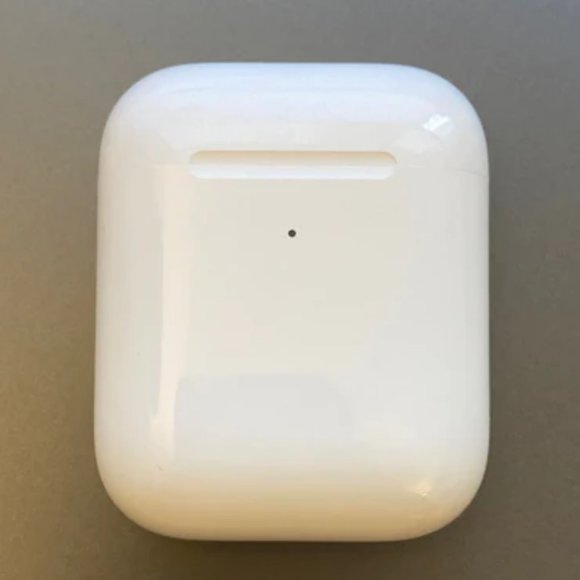 Airpod Case - Picture 1 of 2